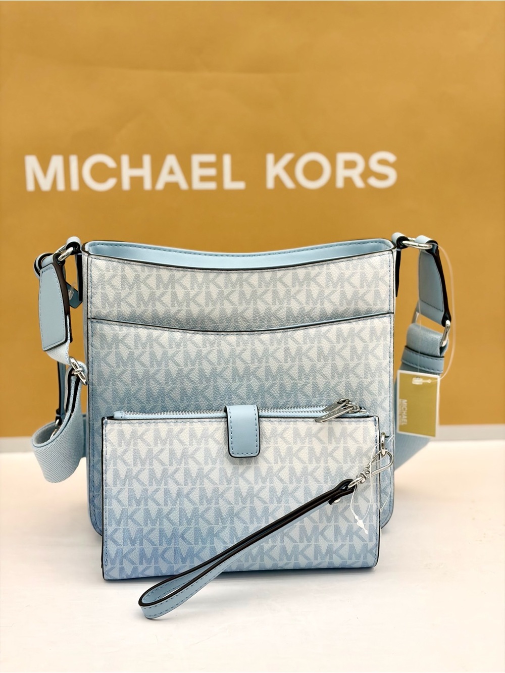 Michael Kors Ombre Blue MK Signature Crossbody with Wristlet Wallet Set - Picture 6 of 11